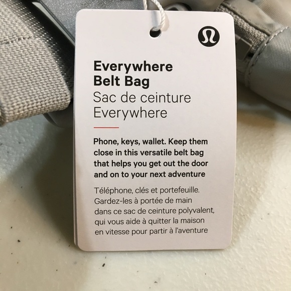 Lululemon Belt Bag NWT Color is Silver   It’s been stored in plastic - Picture 4 of 10